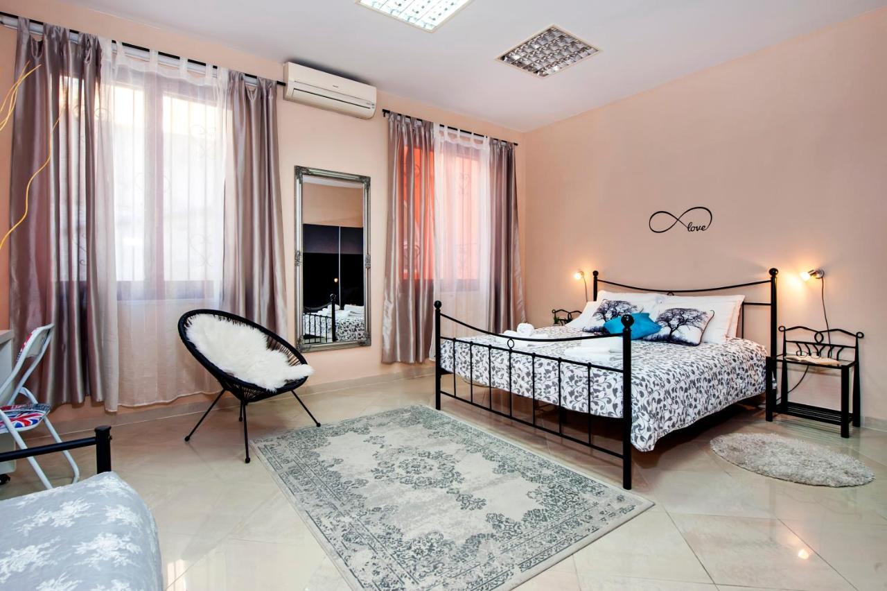 Rovinj City Apartment Екстер'єр фото