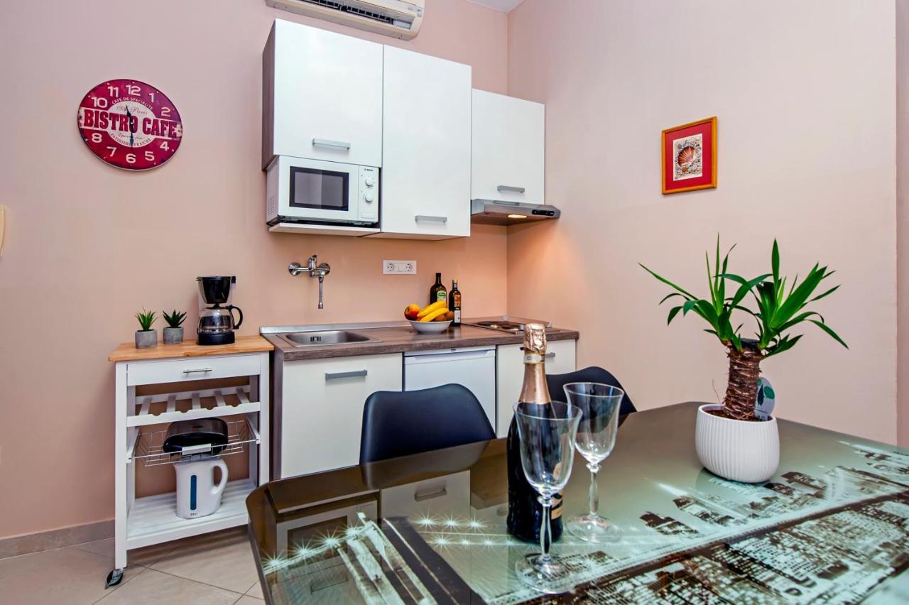 Rovinj City Apartment Екстер'єр фото