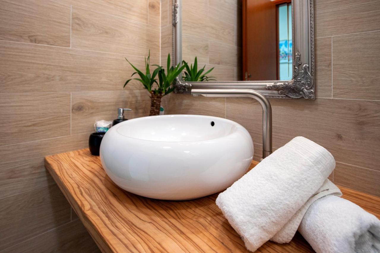 Rovinj City Apartment Екстер'єр фото